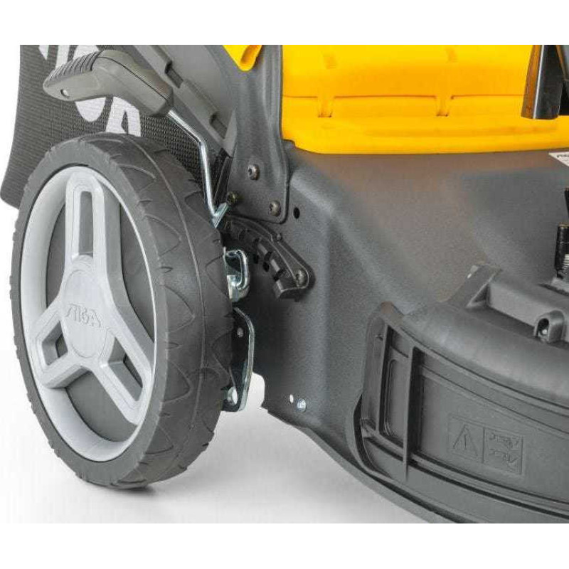 STIGA COMBI 48SQB Χλοοκοπτική μηχανή βενζίνης 140cc με πλάτος κοπής 46cm