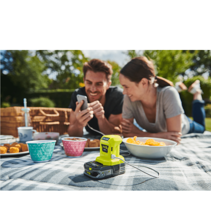 RYOBI R18USB-0 Φορτιστής USB, μπαταρίας 18V ONE+™